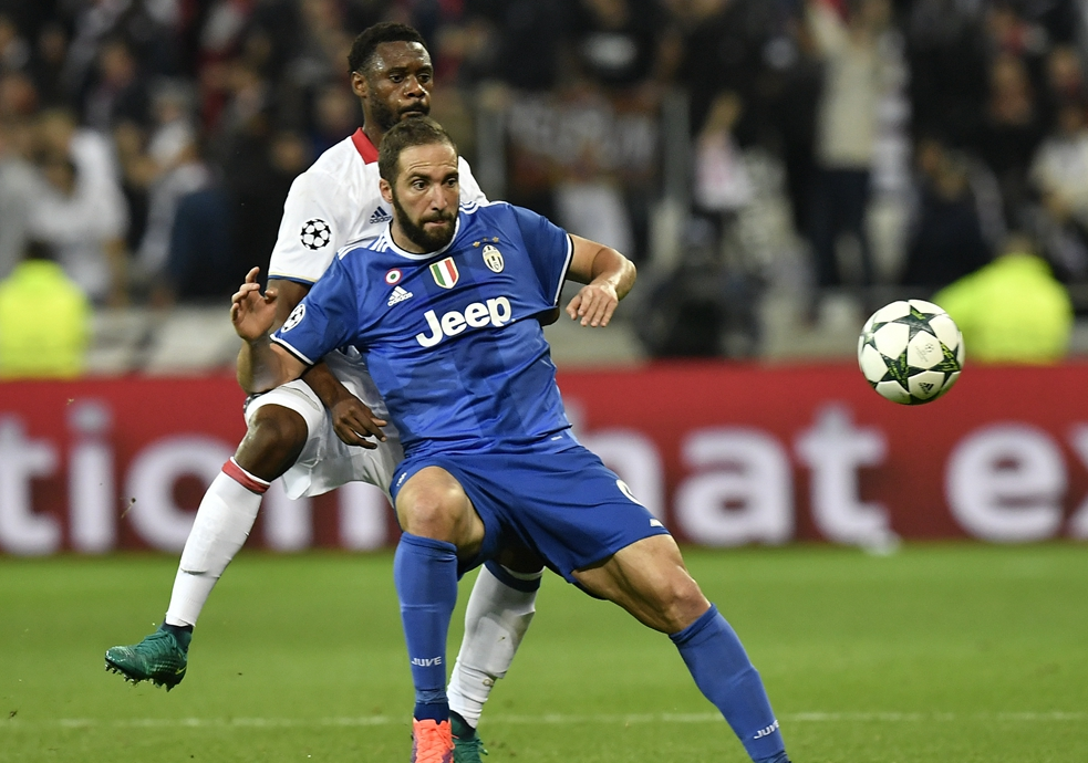 包含冲刺阶段尤文图斯调整名单以备荷甲；止住颓势环节打磨；目标明确；资深球员宣示担当的词条