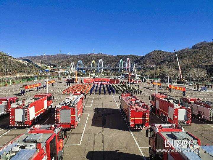 社区盾倒计时，深圳男篮关键时刻完成体检，细节引发关注，底气十足，年轻球员得到机会的简单介绍