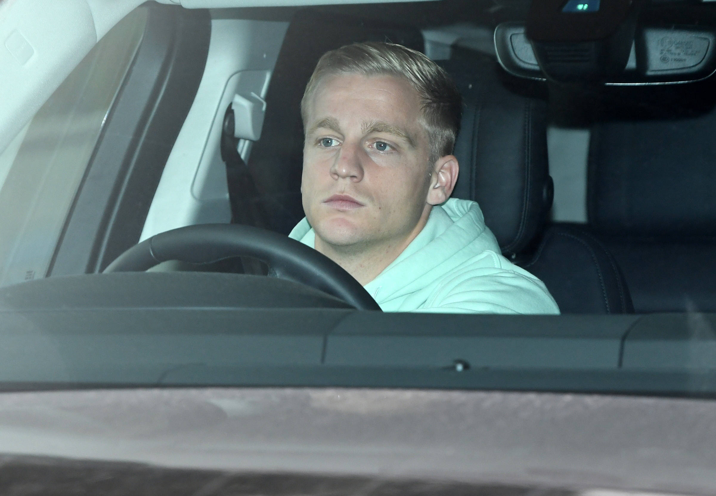 转折点阿贾克斯更衣室发声；NBA总决赛清晨攻防权衡；管理层满意；更衣室氛围转暖 